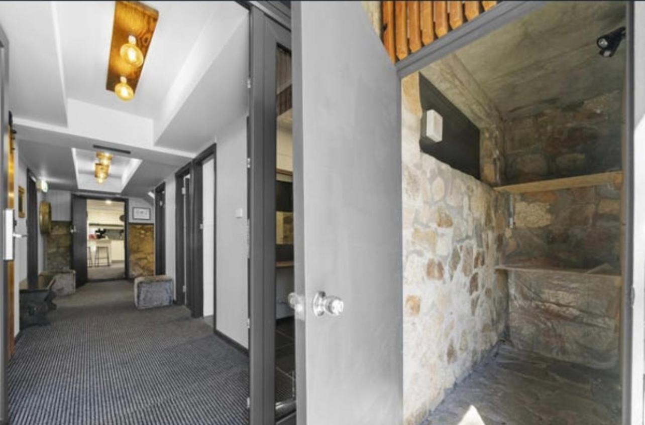 Amber Lodge Mt Buller Mount Buller Esterno foto